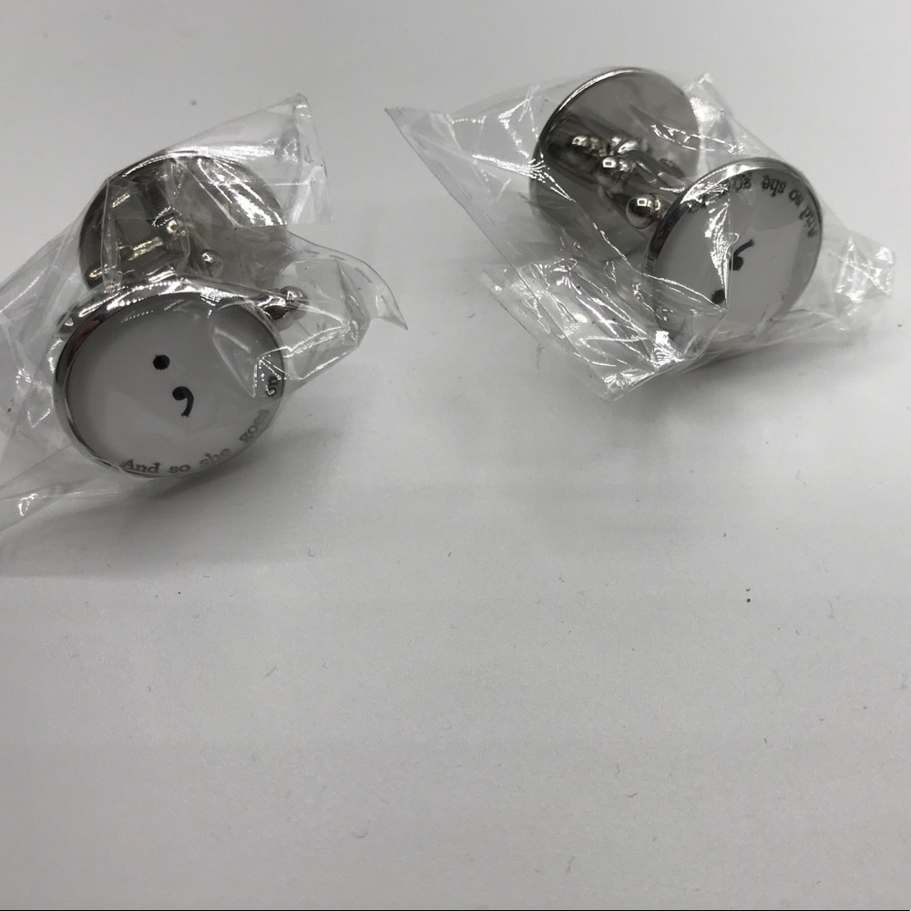 Semicolon cuff links